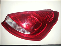 福特嘉年华二箱尾灯