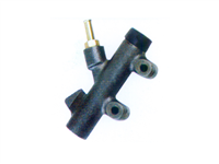 五十铃离合器总泵