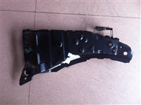 尼桑新阳光-挡泥板加强件总成, 右