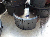 格尔发后制动蹄